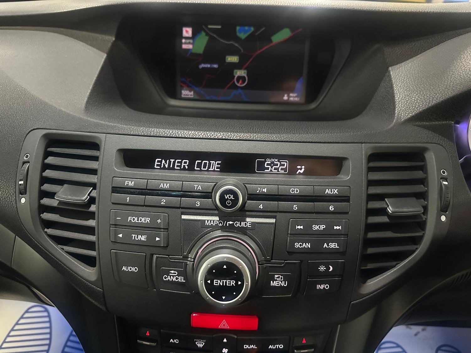 Used Honda Accord 2013 for sale - 76801330: Photo 15