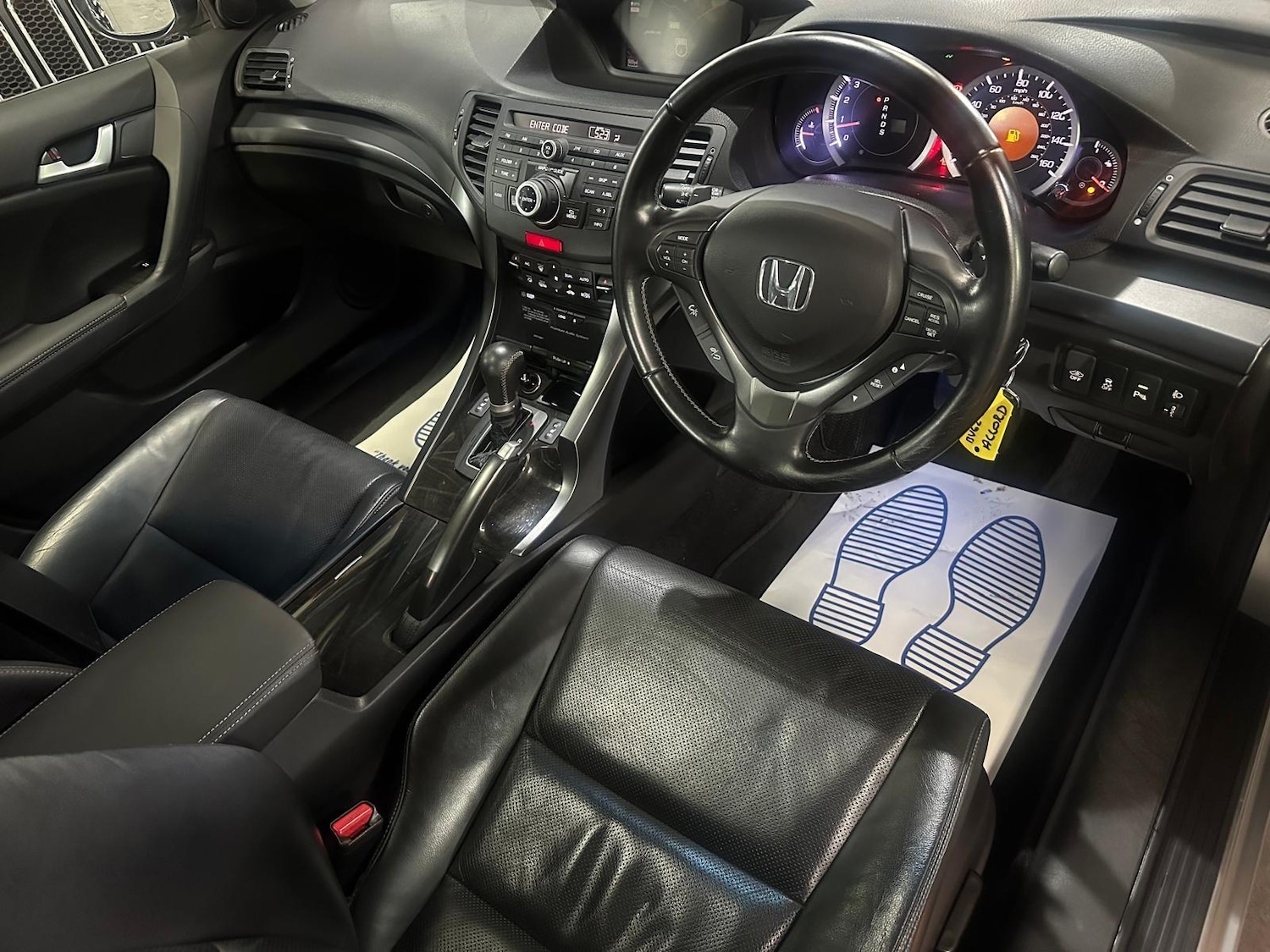 Used Honda Accord 2013 for sale - 76801330: Photo 20