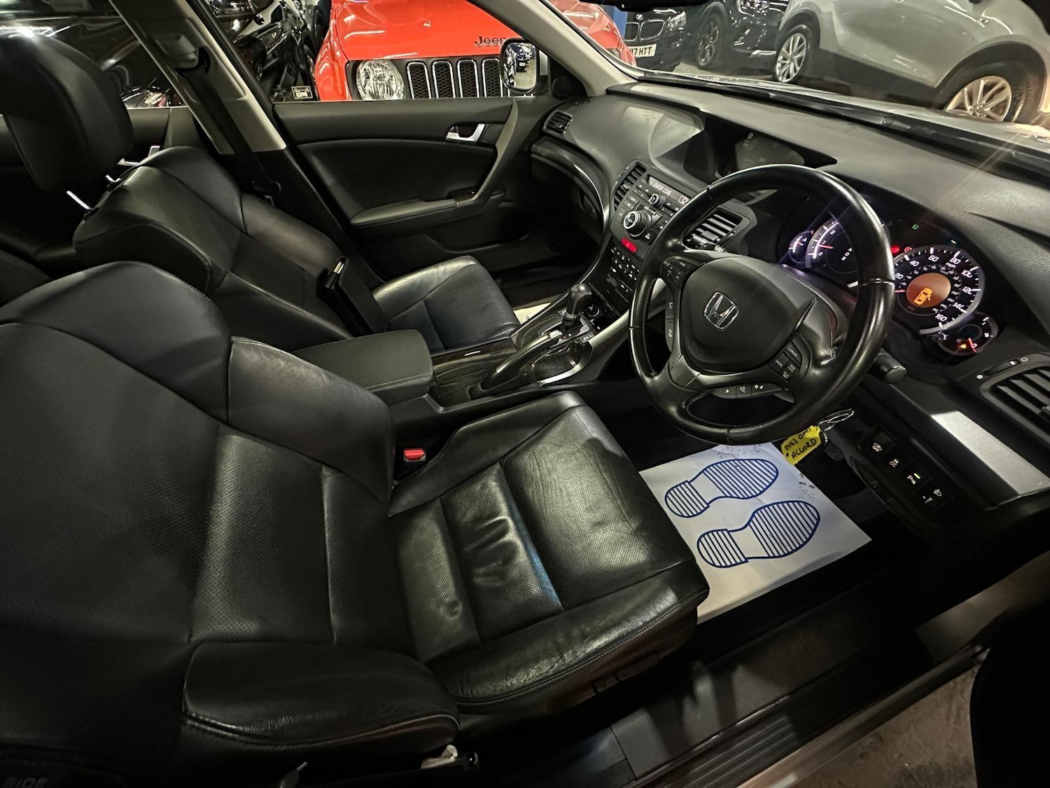 Used Honda Accord 2013 for sale - 76801330: Photo 24