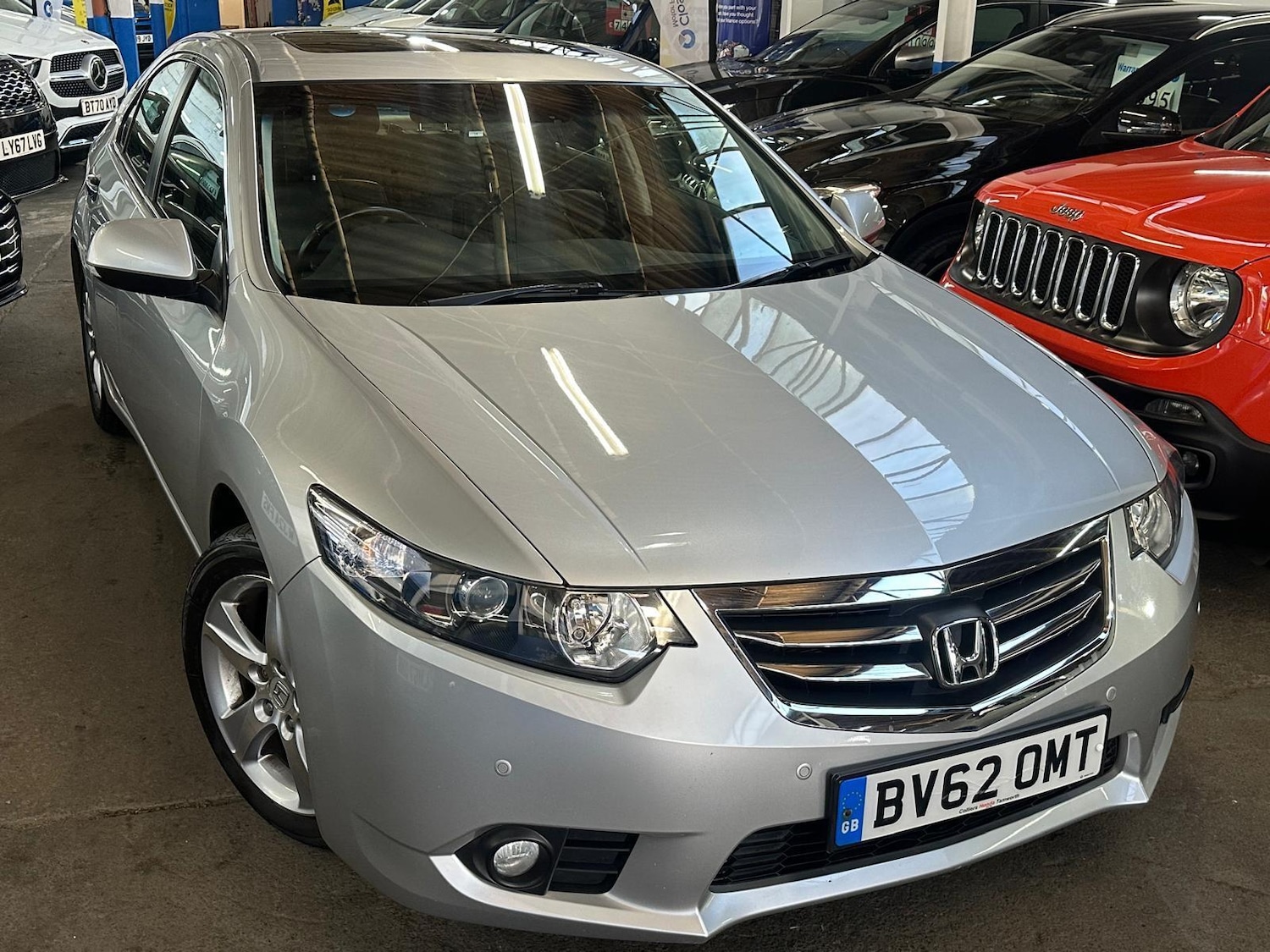 Used Honda Accord 2013 for sale - 76801330: Photo 7