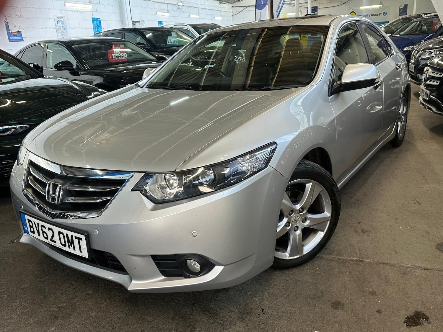 Used Honda Accord 2013 for sale - 76801330: Photo 9