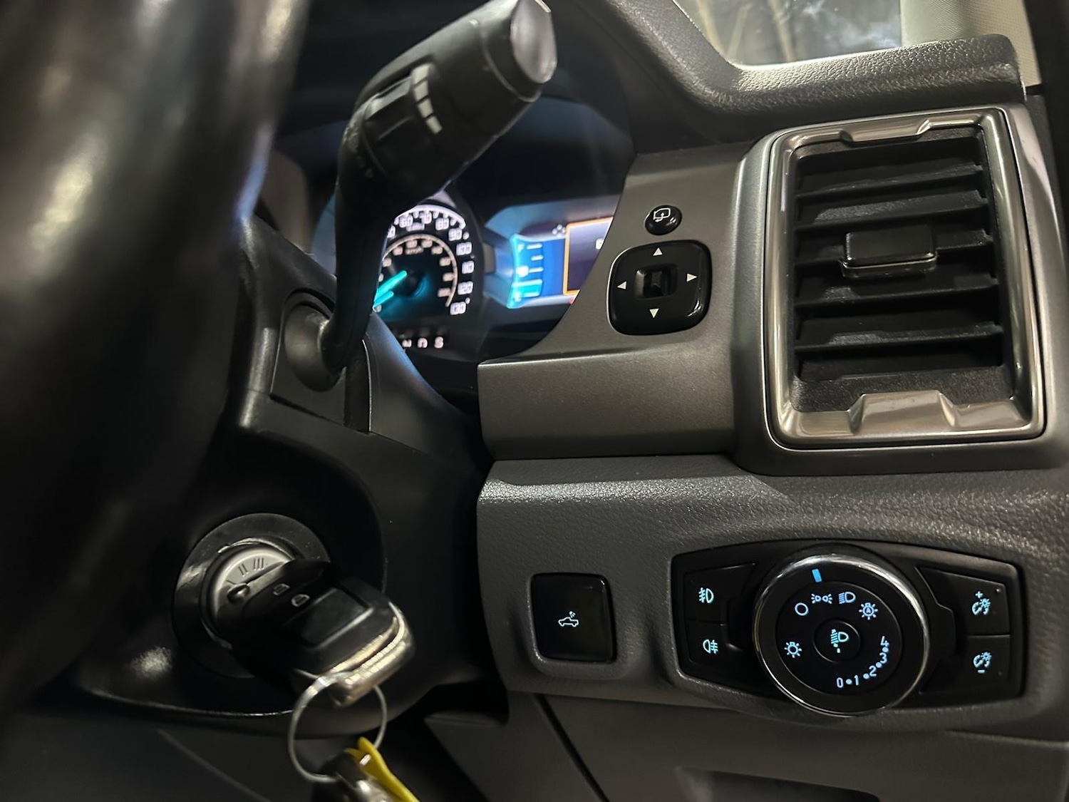 Used Ford Ranger 2017 for sale - 76772240: Photo 34