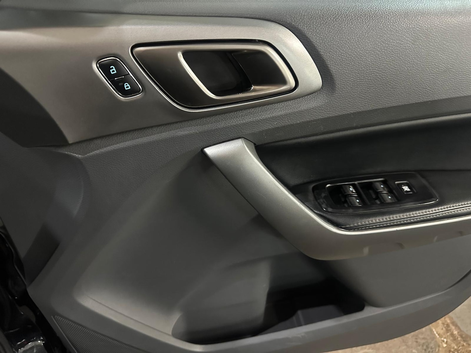 Used Ford Ranger 2017 for sale - 76772240: Photo 37