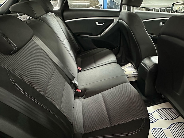 Used Hyundai i30 2014 for sale - 74713778: Photo 16