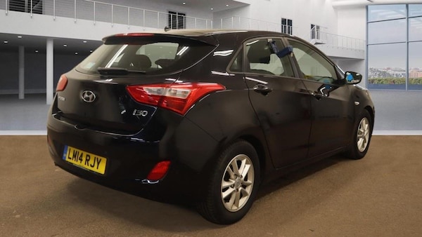 Used Hyundai i30 2014 for sale - 74713778: Photo 8