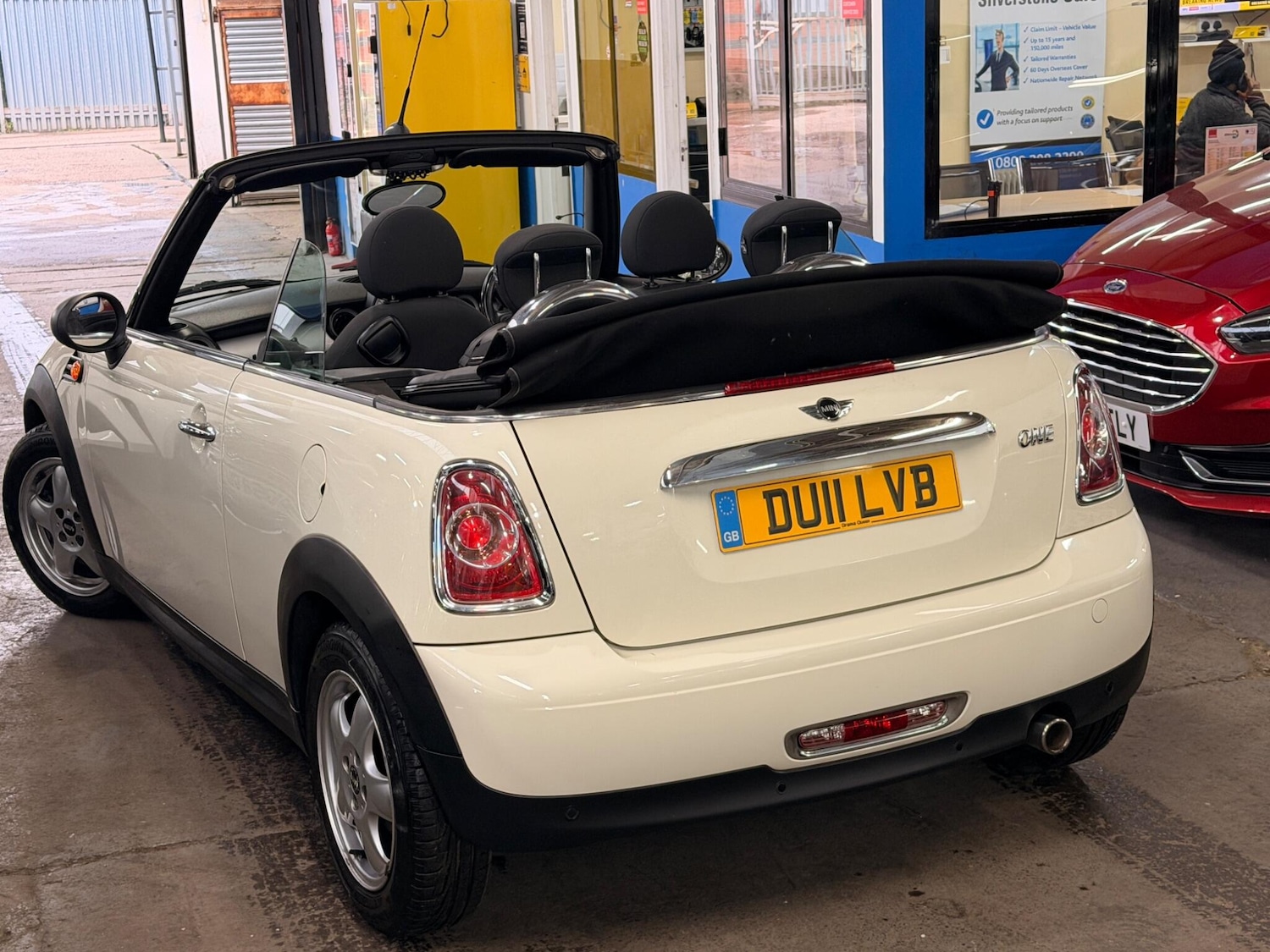 Used MINI Convertible 2011 for sale - 77854093: Photo 10