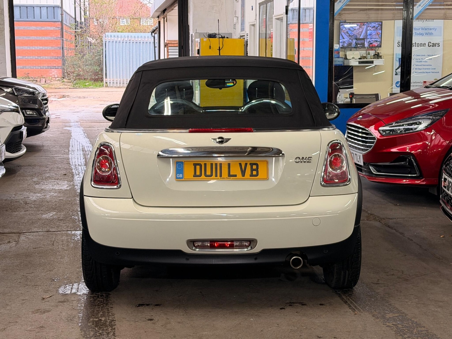 Used MINI Convertible 2011 for sale - 77854093: Photo 14