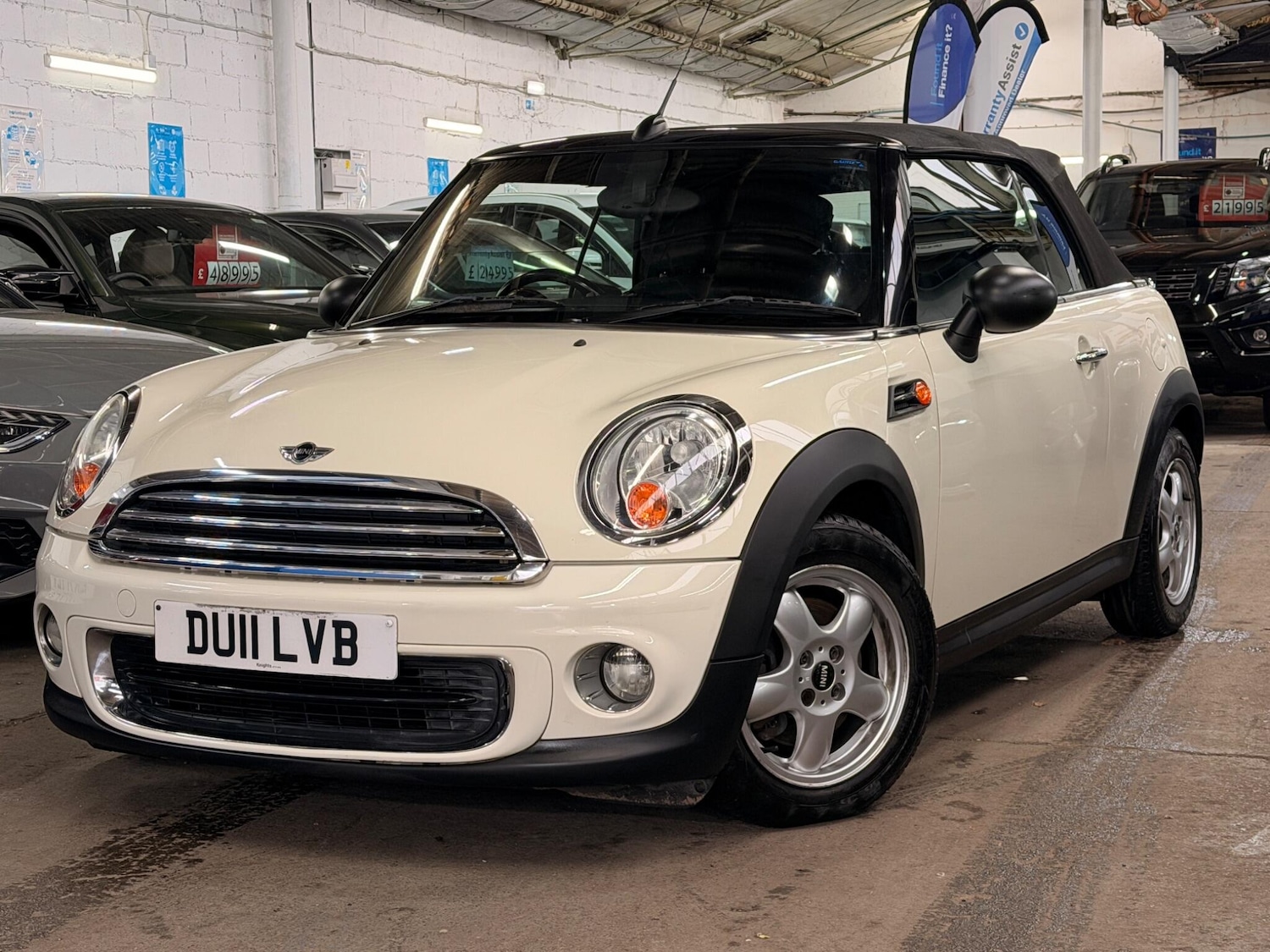 Used MINI Convertible 2011 for sale - 77854093: Photo 16