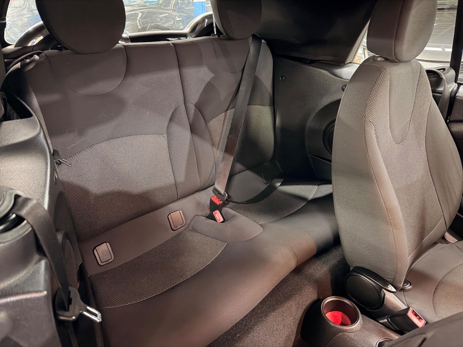 Used MINI Convertible 2011 for sale - 77854093: Photo 19