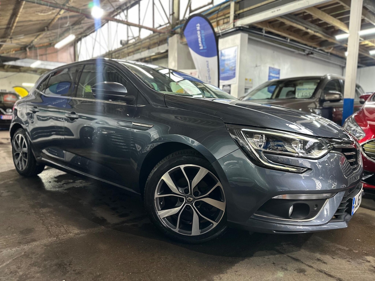 Used Renault Megane 2018 for sale - 77613007: Photo 10
