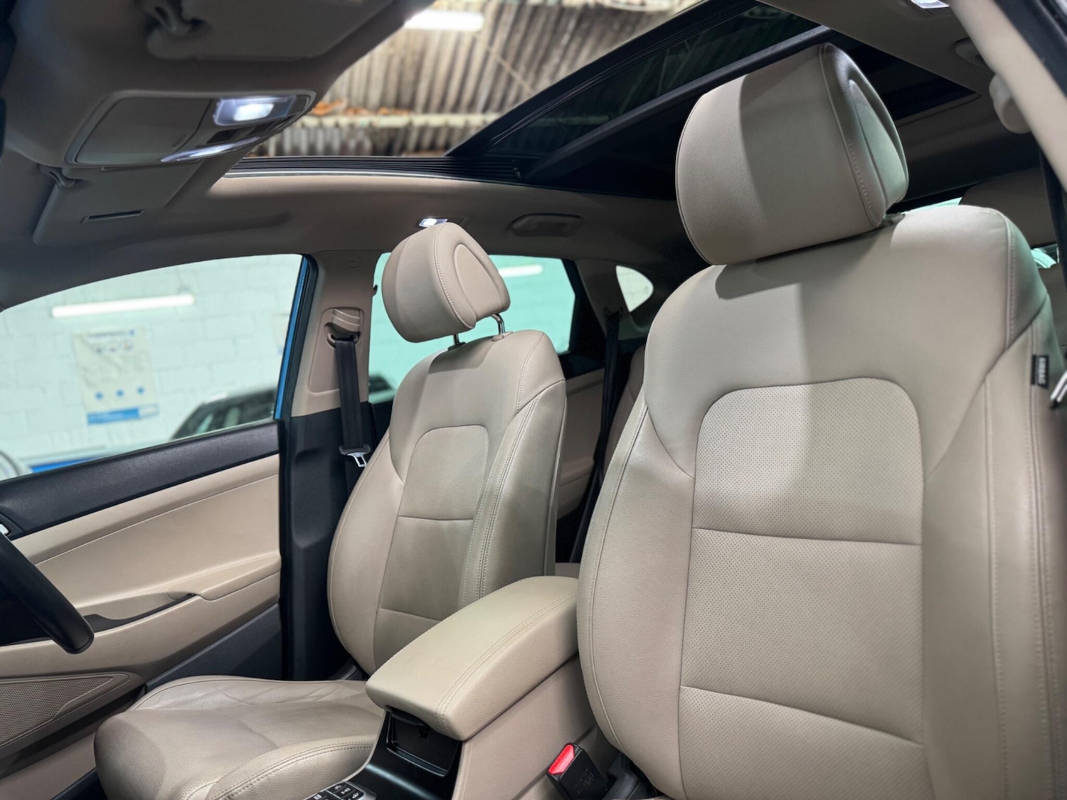 Used Hyundai TUCSON 2016 for sale - 76849611: Photo 21