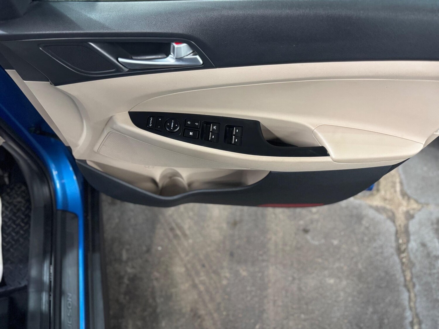 Used Hyundai TUCSON 2016 for sale - 76849611: Photo 48