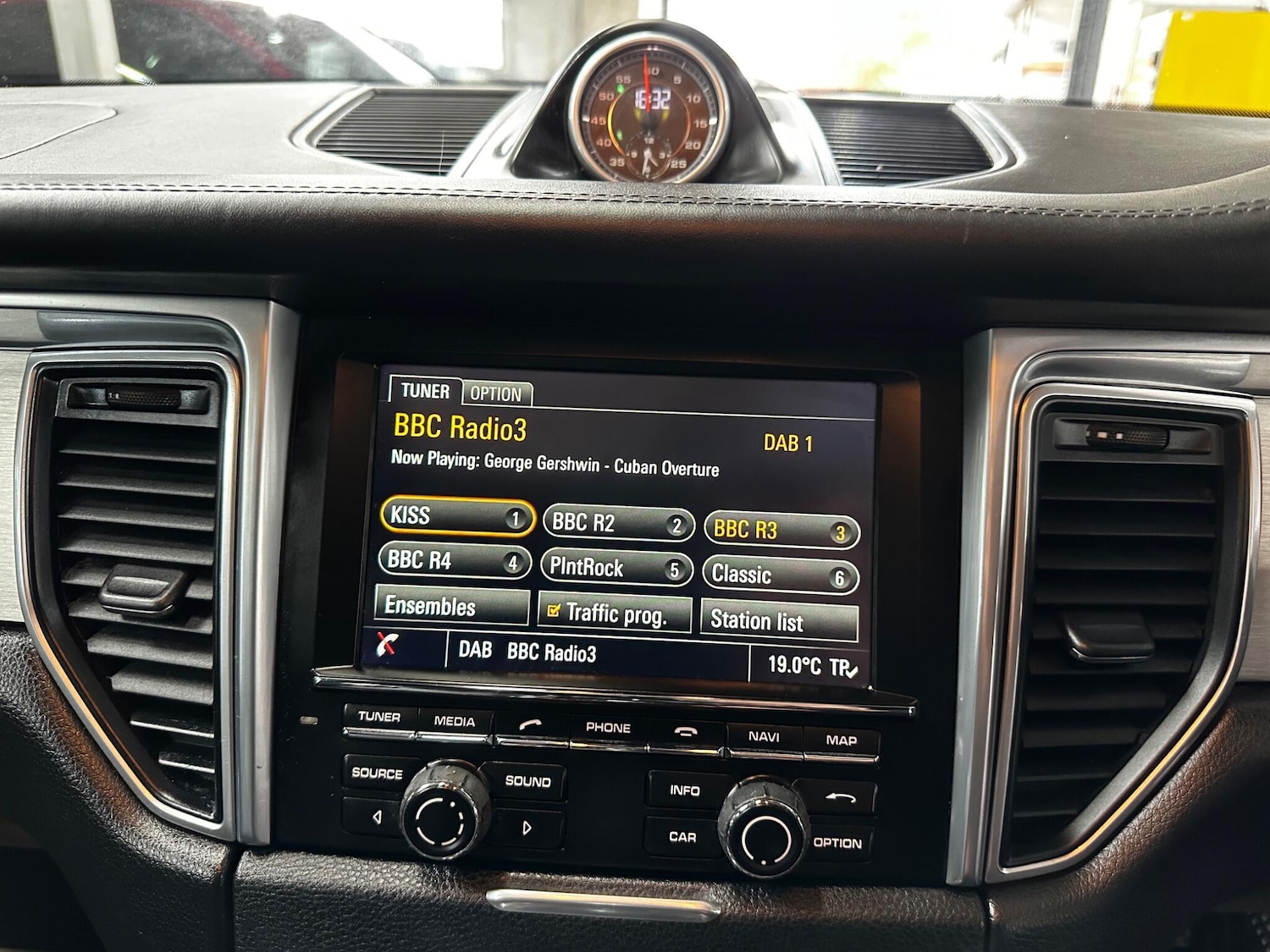 Used Porsche Macan for sale - 78185321: Photo 23