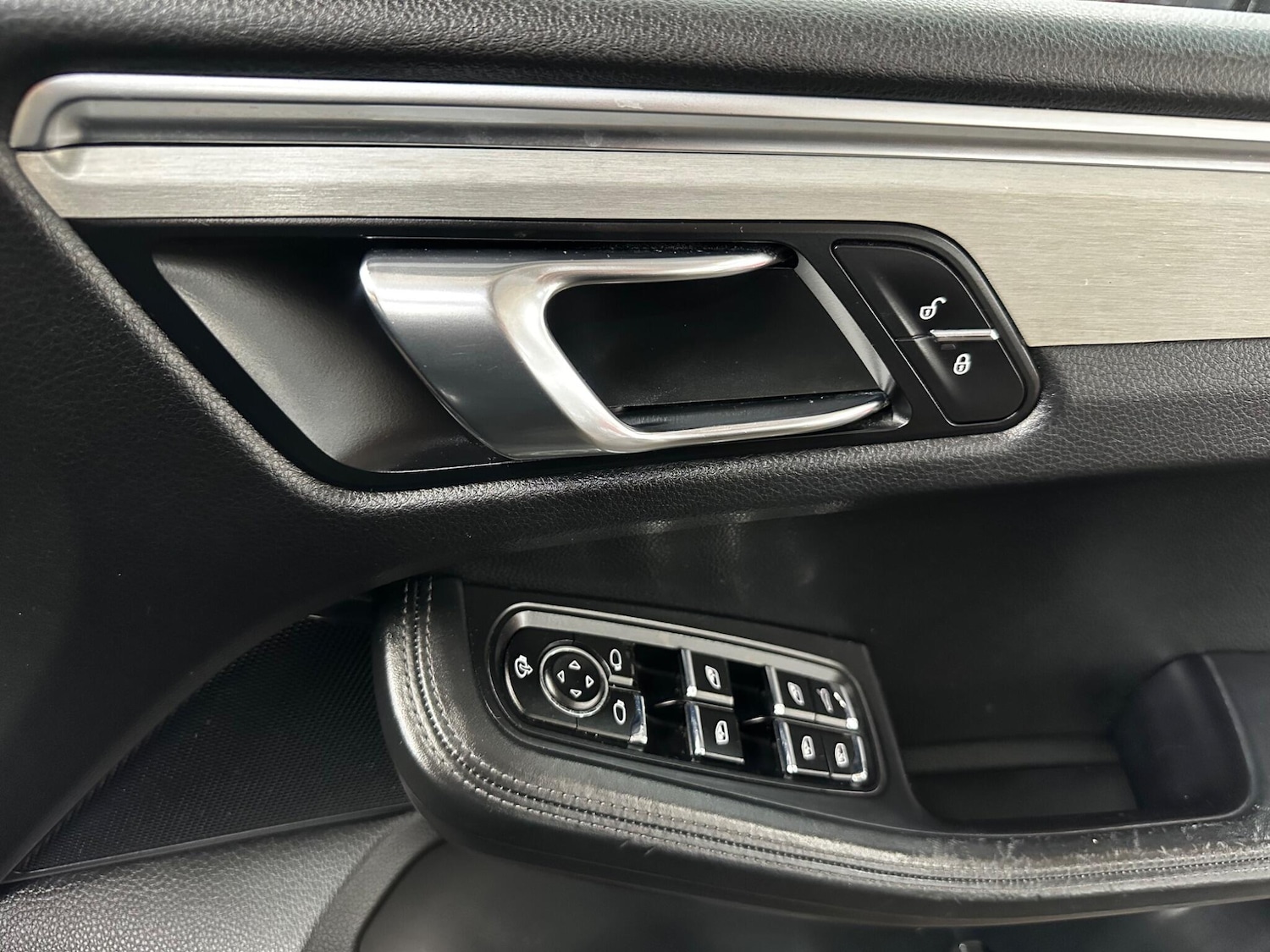 Used Porsche Macan for sale - 78185321: Photo 27