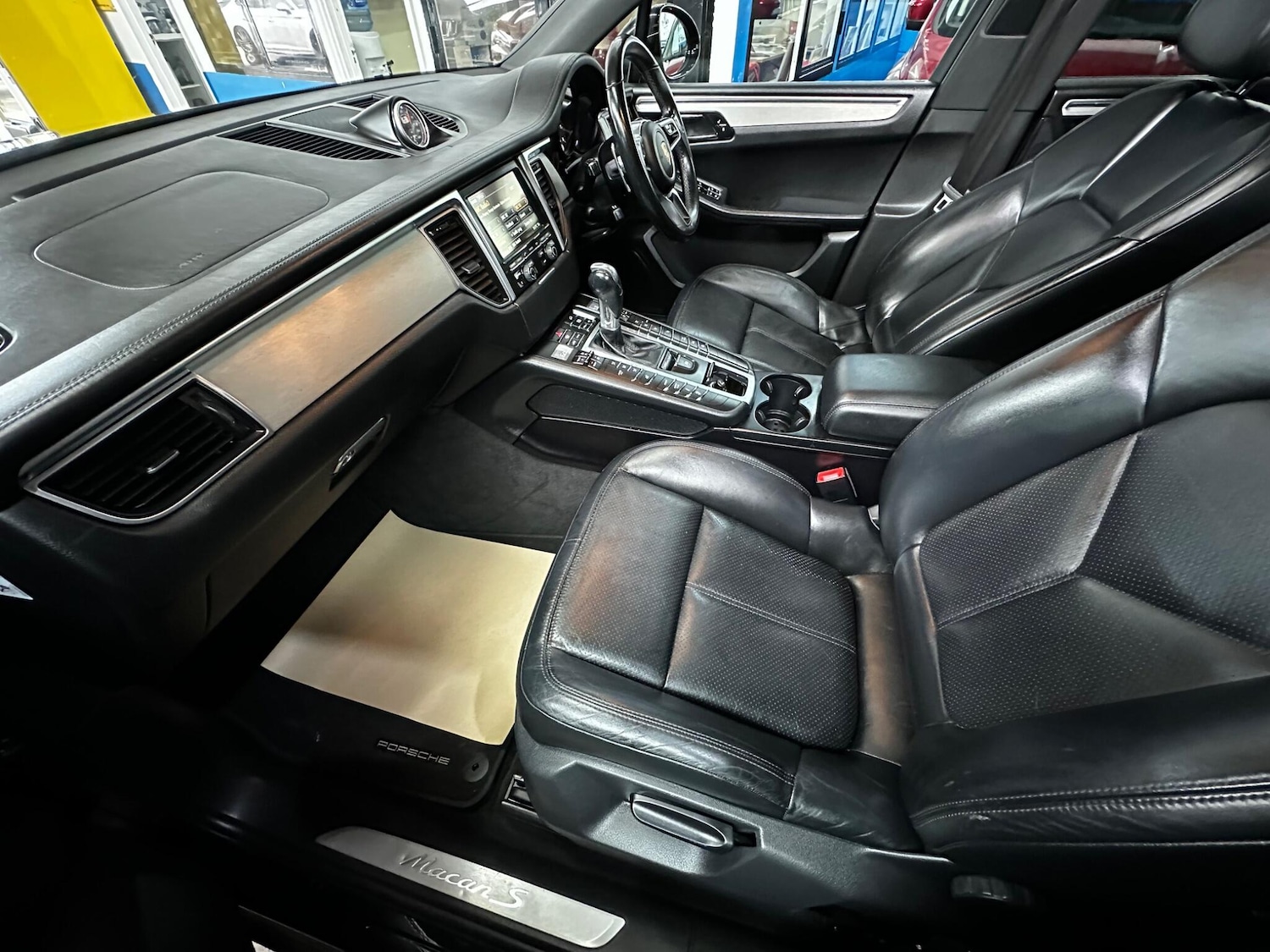 Used Porsche Macan for sale - 78185321: Photo 30