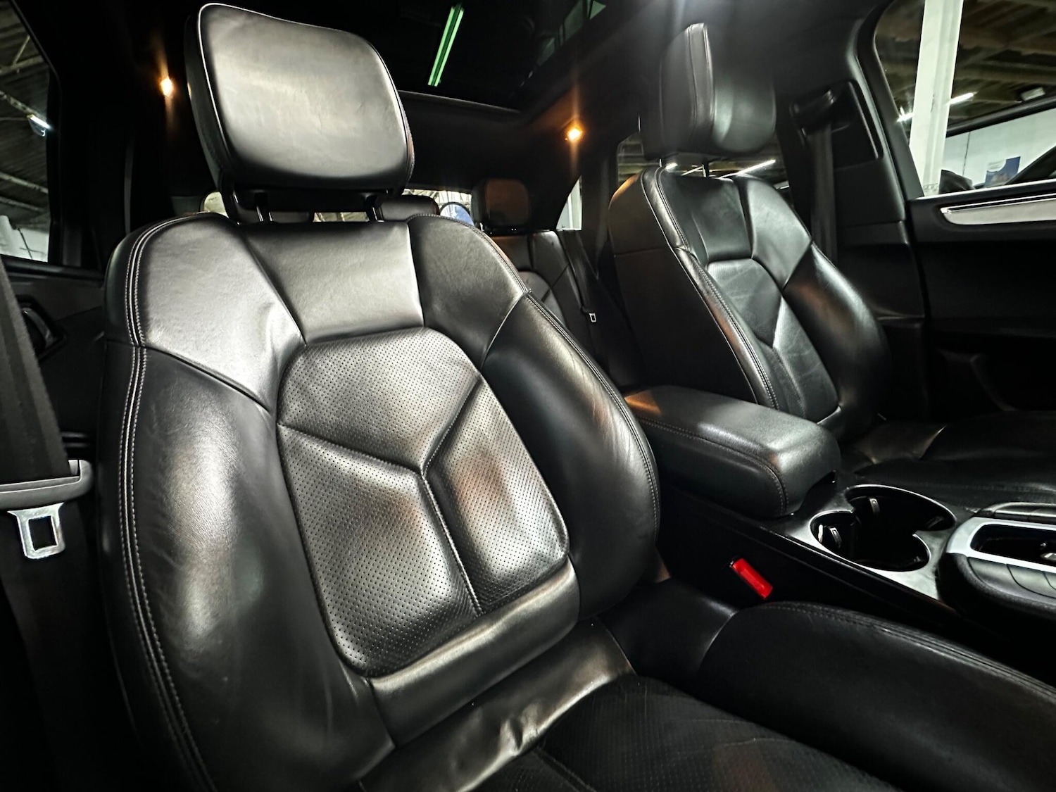 Used Porsche Macan for sale - 78185321: Photo 38