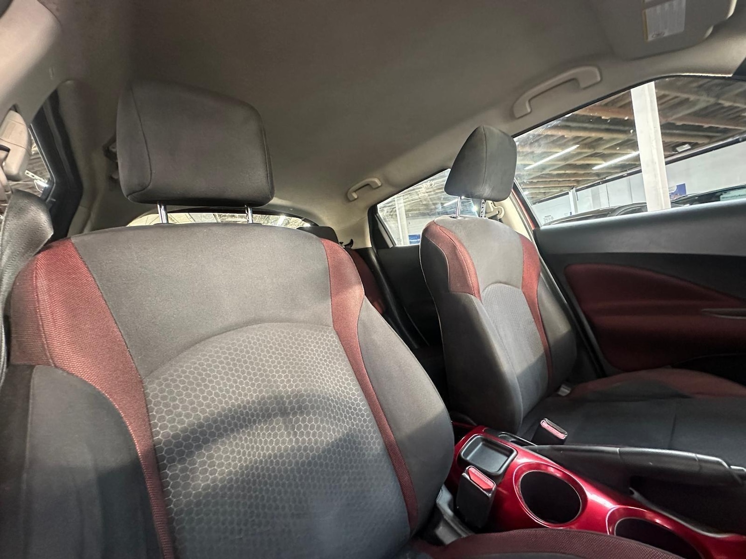 Used Nissan Juke 2012 for sale - 76688811: Photo 17