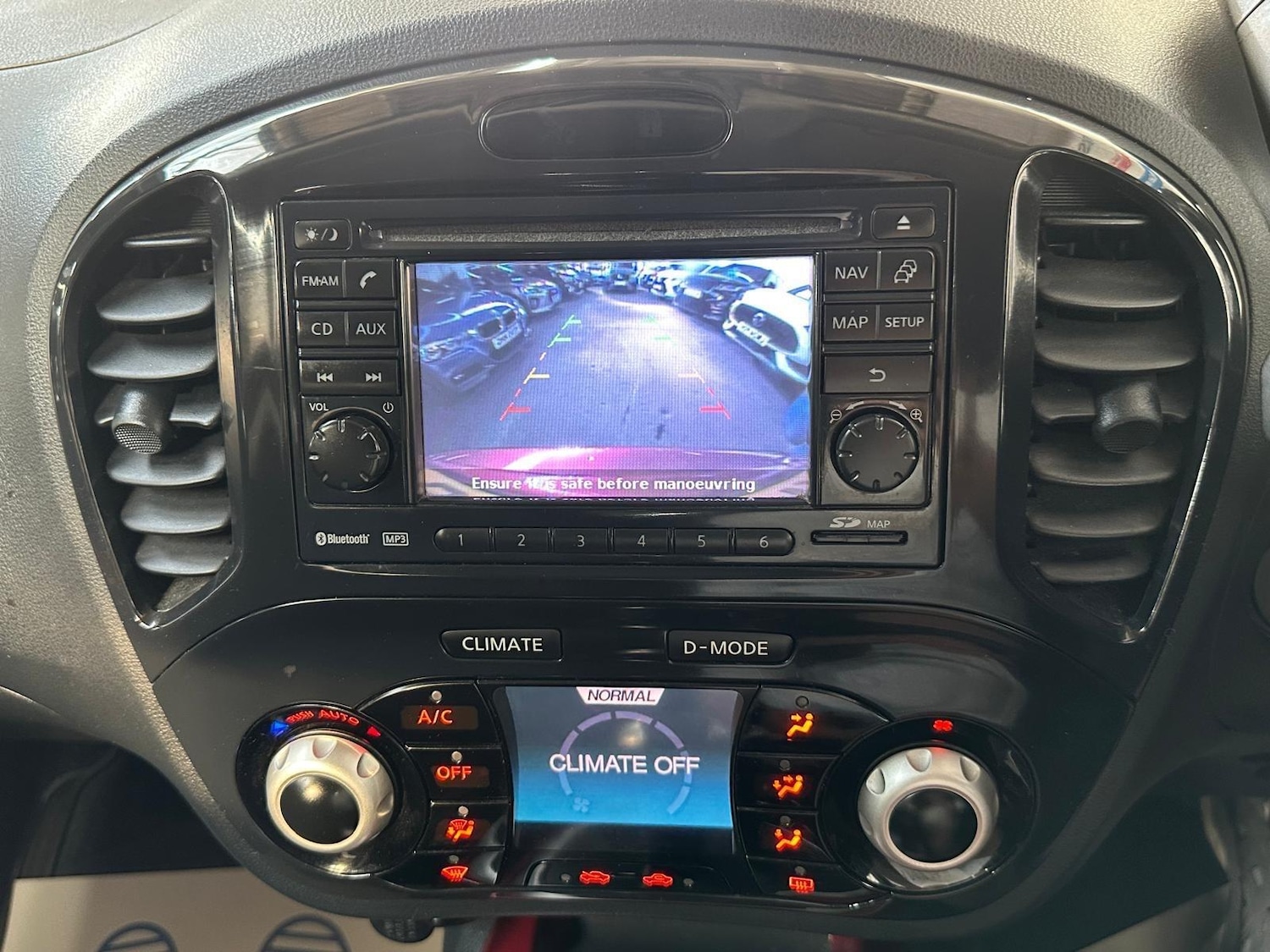 Used Nissan Juke 2012 for sale - 76688811: Photo 23