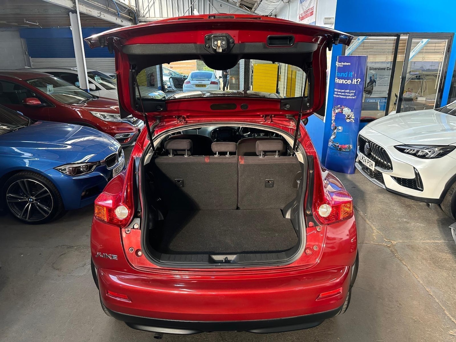 Used Nissan Juke 2012 for sale - 76688811: Photo 26