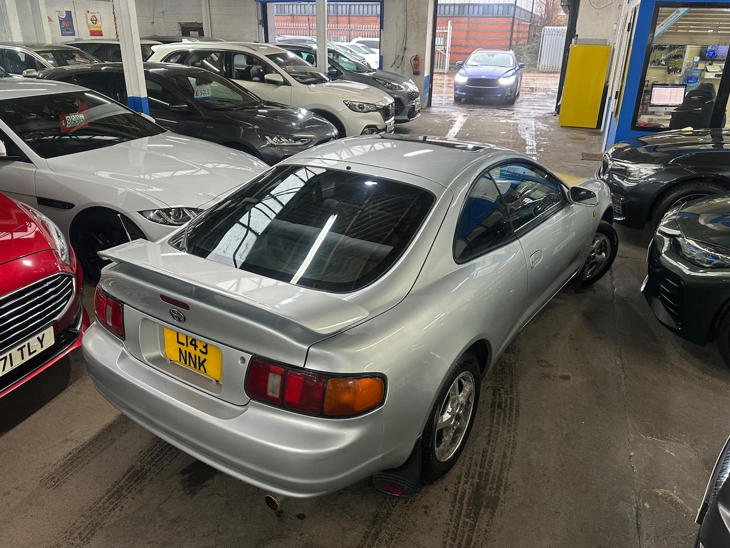 Used Toyota Celica 2002 for sale - 77440619: Photo 33