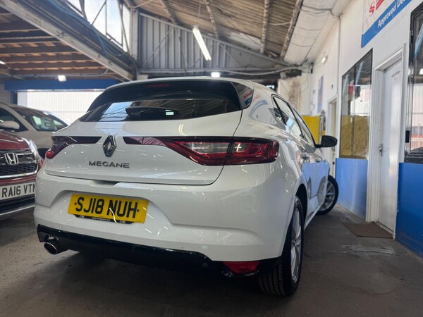 Used Renault Megane 2018 for sale - 75601341: Photo 13