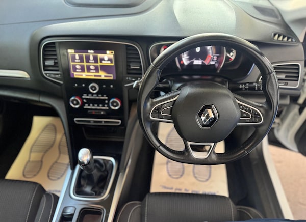 Used Renault Megane 2018 for sale - 75601341: Photo 16