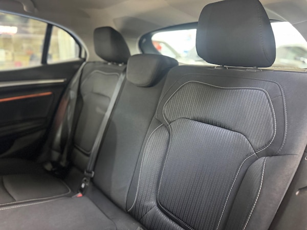 Used Renault Megane 2018 for sale - 75601341: Photo 30