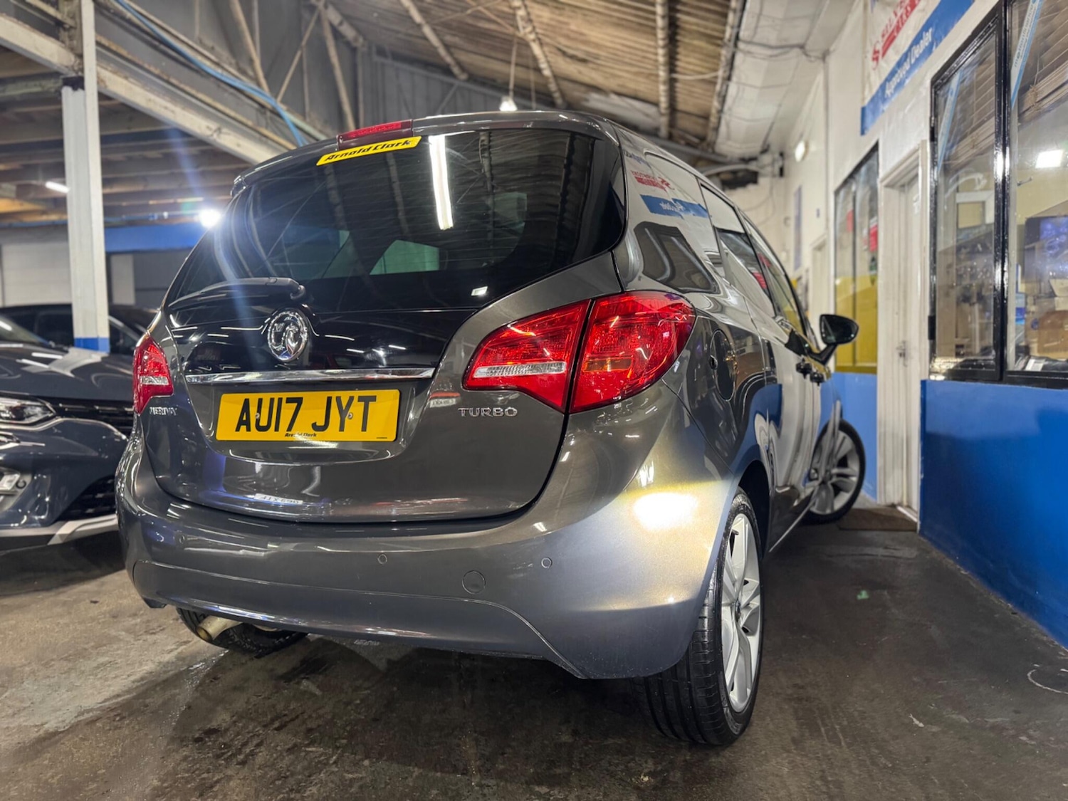 Used Vauxhall Meriva 2017 for sale - 76522275: Photo 13