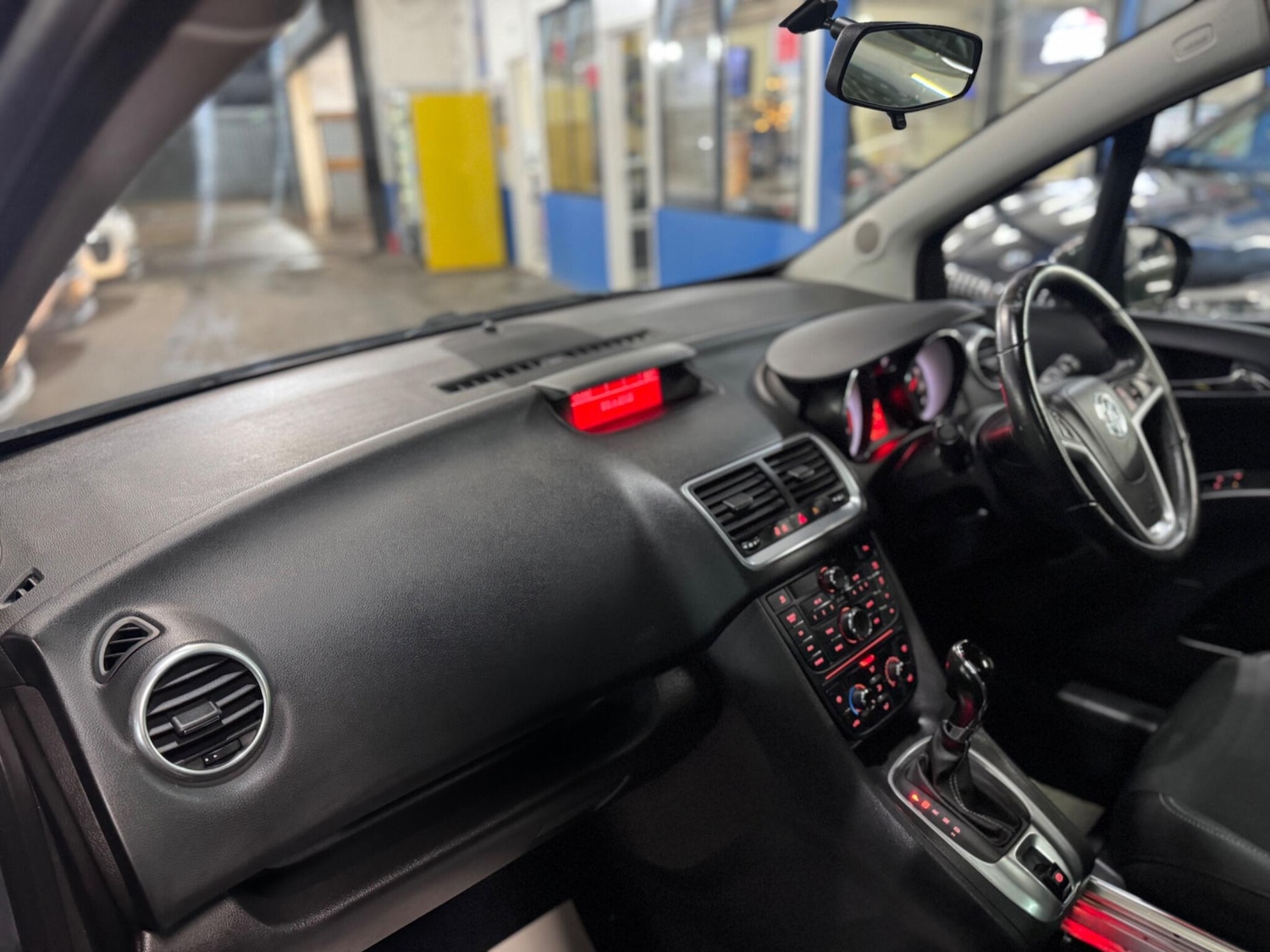 Used Vauxhall Meriva 2017 for sale - 76522275: Photo 22