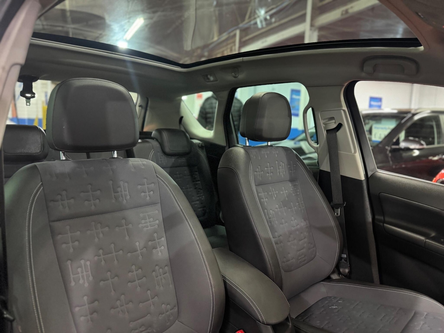 Used Vauxhall Meriva 2017 for sale - 76522275: Photo 24