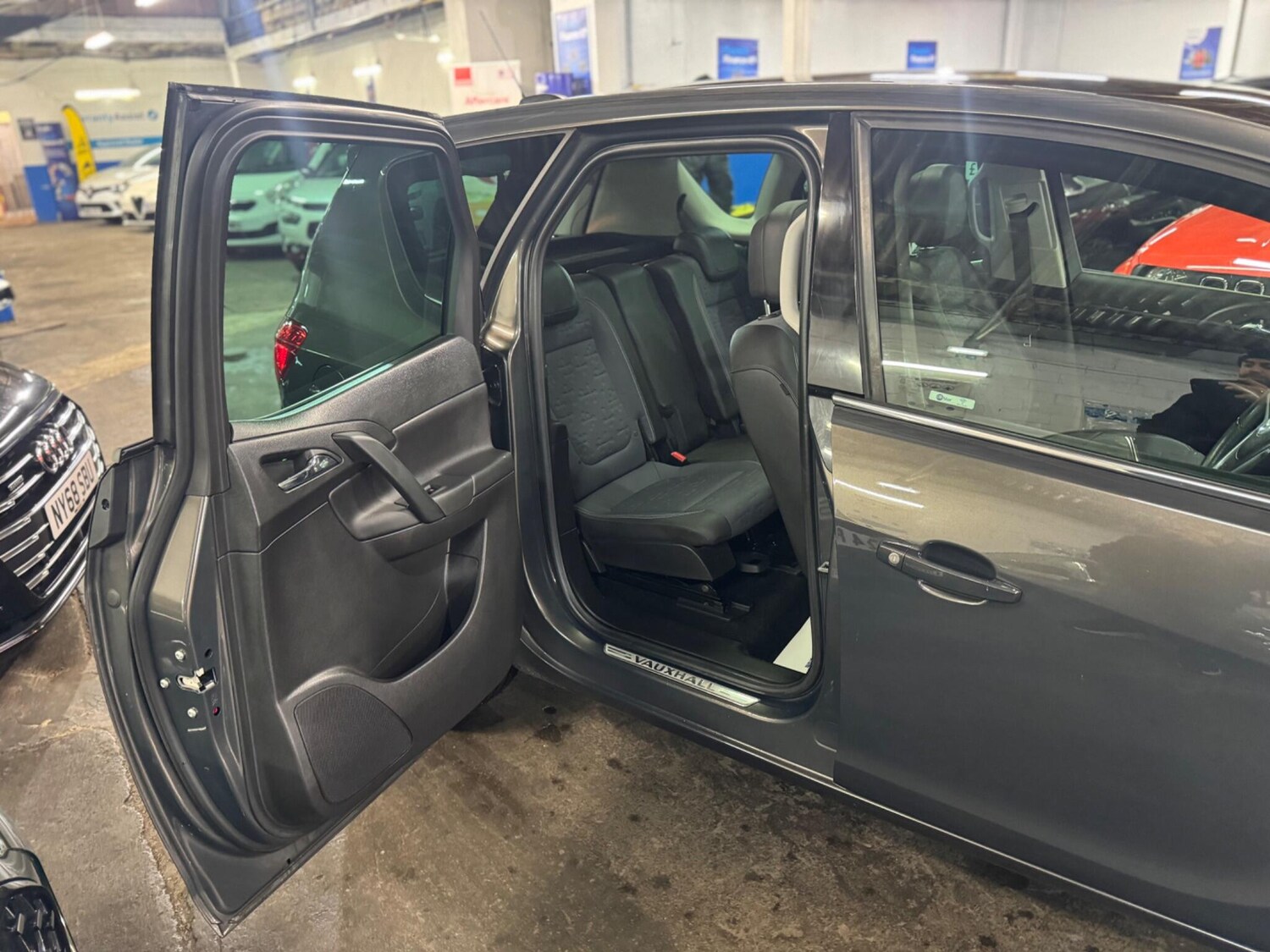 Used Vauxhall Meriva 2017 for sale - 76522275: Photo 29