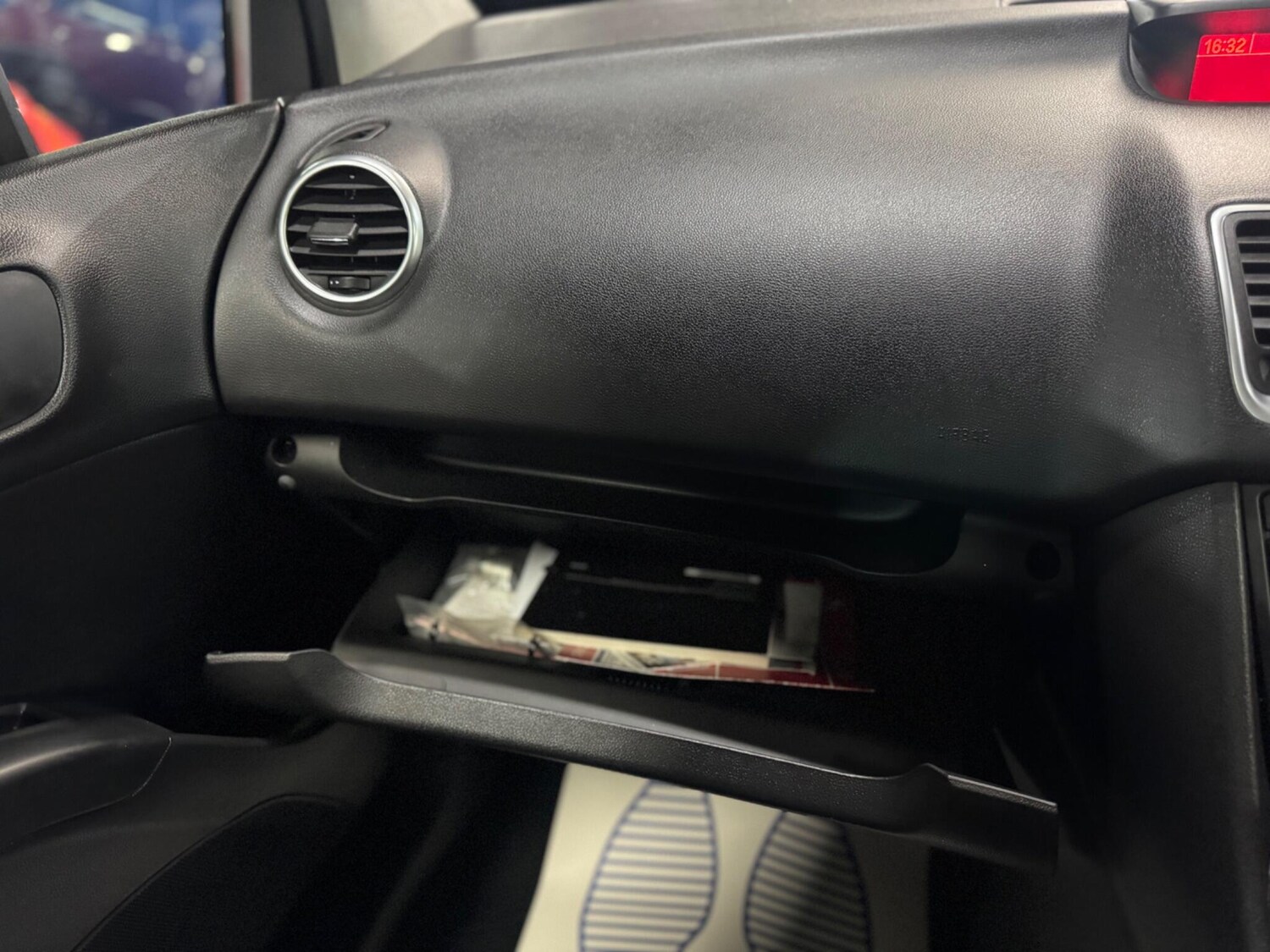 Used Vauxhall Meriva 2017 for sale - 76522275: Photo 36