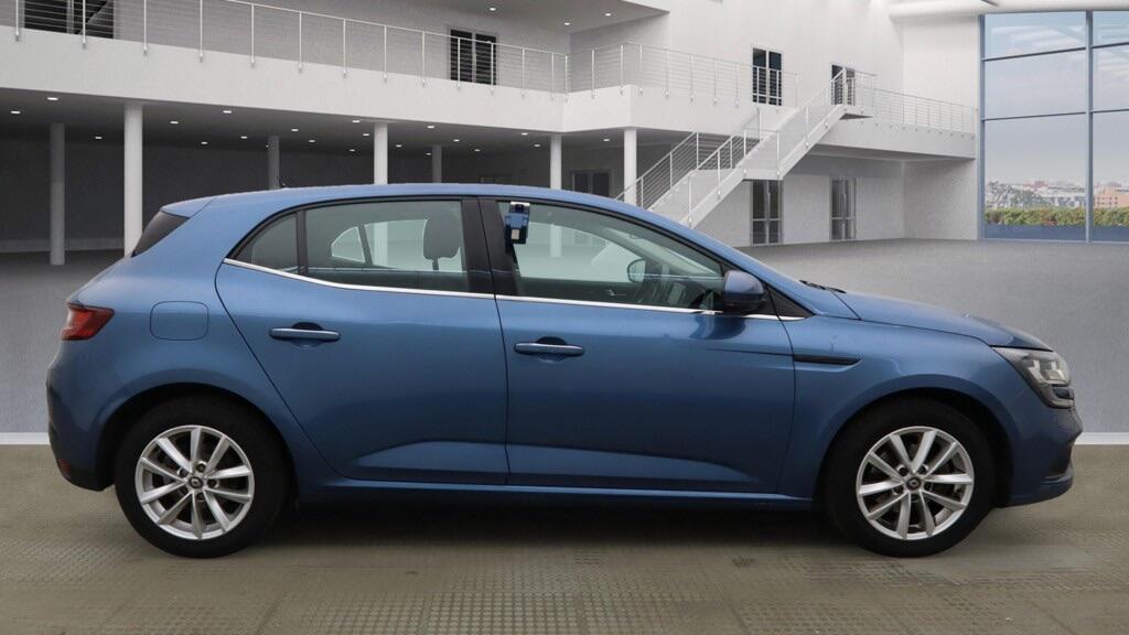 Used Renault Megane 2019 for sale - 76562133: Photo 5