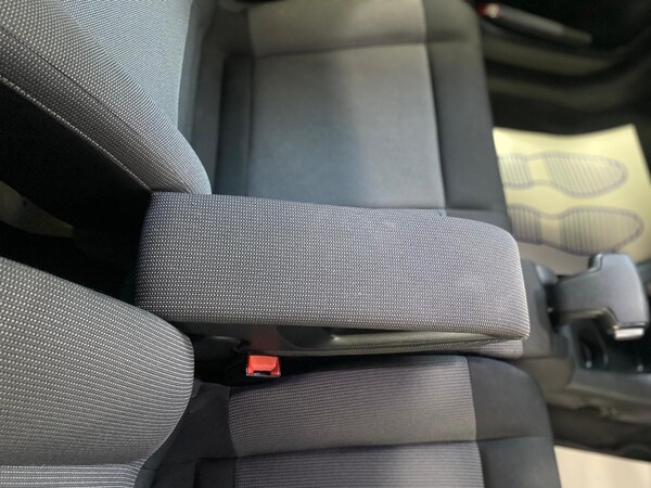 Used Citroen C4 Cactus 2015 for sale - 75678495: Photo 32