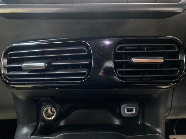 Used Citroen C4 Cactus 2015 for sale - 75678495: Photo 36