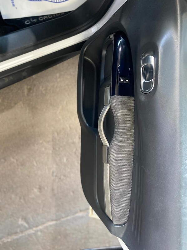 Used Citroen C4 Cactus 2015 for sale - 75678495: Photo 37