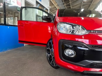 Used Volkswagen up! 2023 for sale - 79255748: Photo