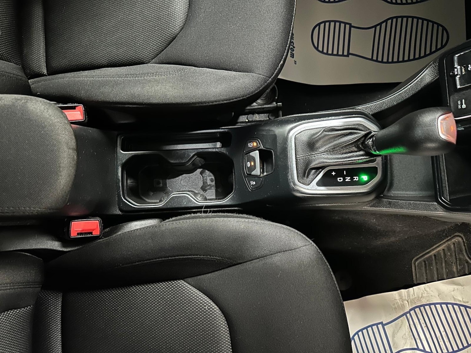 Used Jeep Renegade 2018 for sale - 76337009: Photo 29