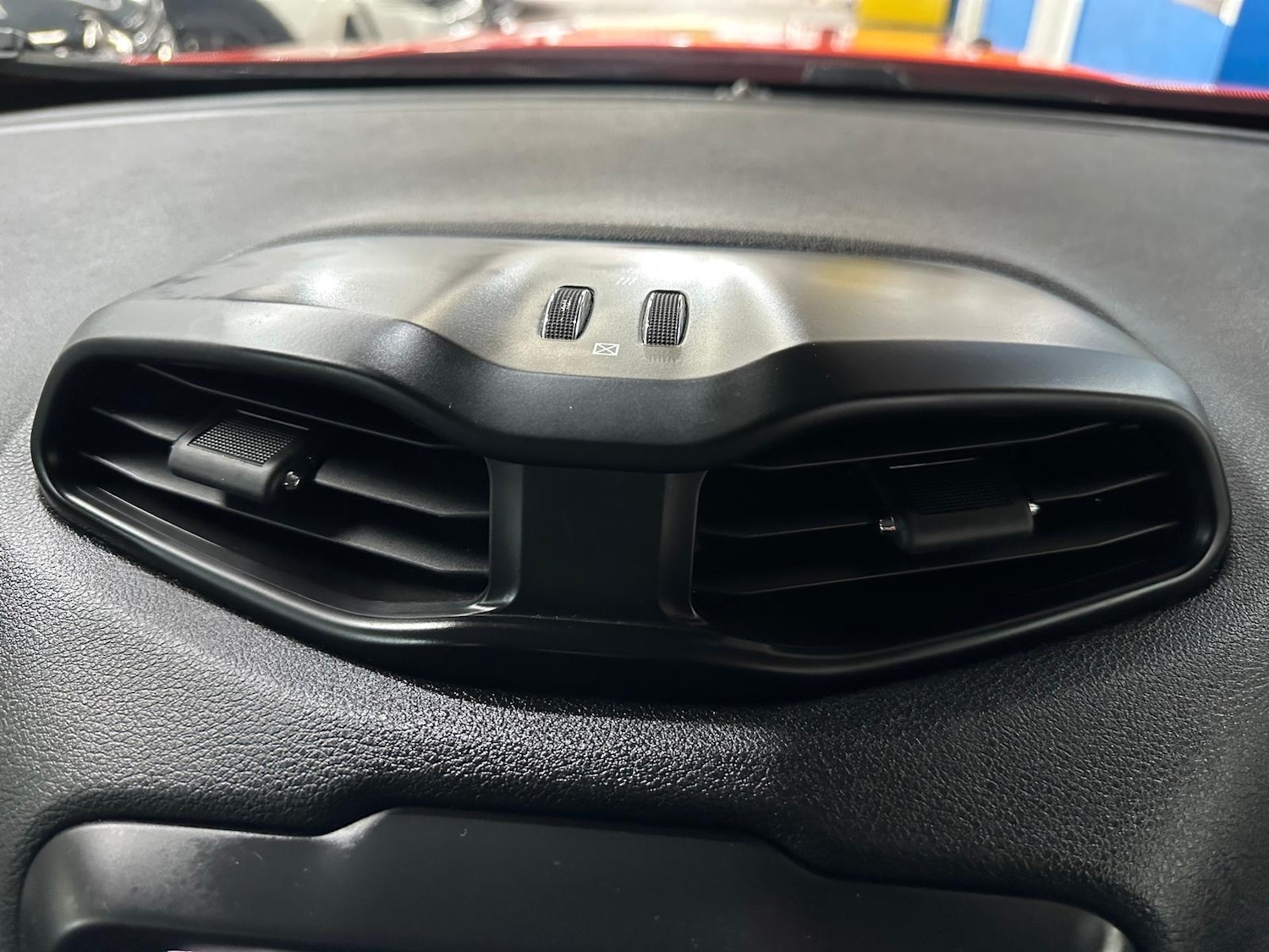 Used Jeep Renegade 2018 for sale - 76337009: Photo 33