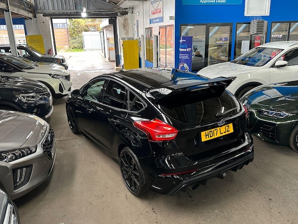 Used Ford Focus 2017 for sale - 76307028: Photo 13