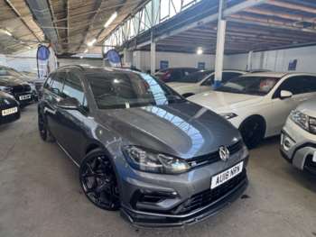 Used Volkswagen Golf 2018 for sale - 74611176: Photo