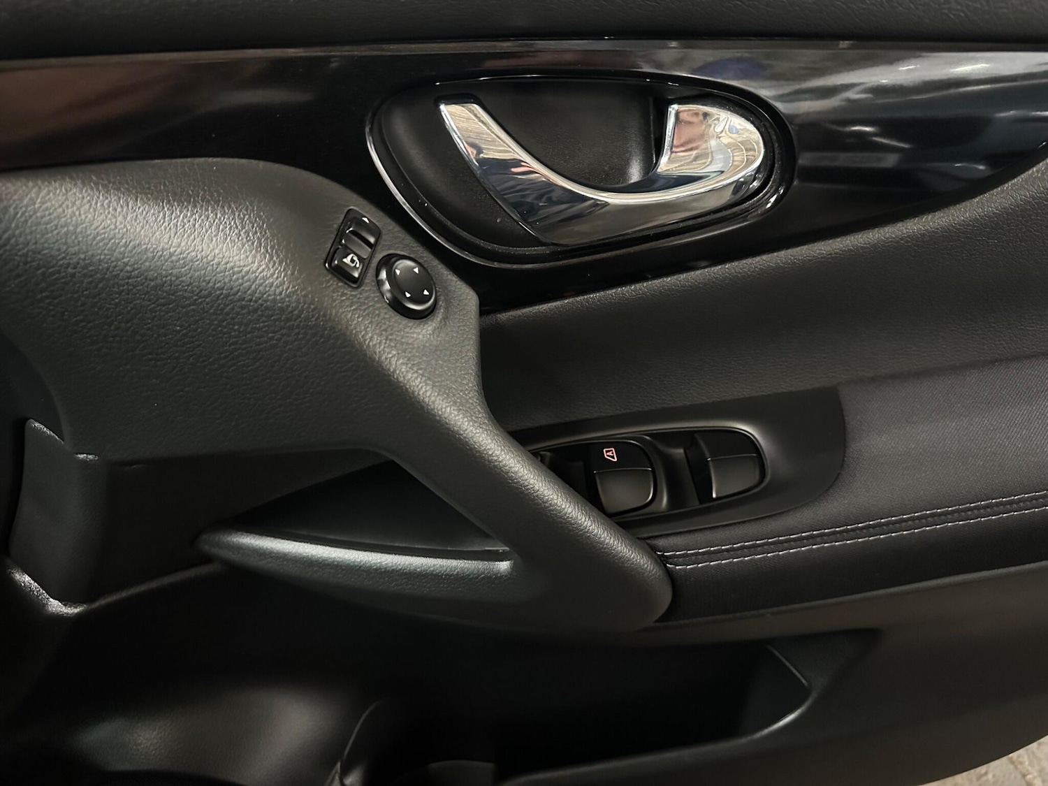 Used Nissan Qashqai 2016 for sale - 77509706: Photo 24