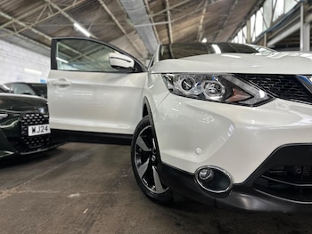 Used Nissan Qashqai 2016 for sale - 76965092: Photo
