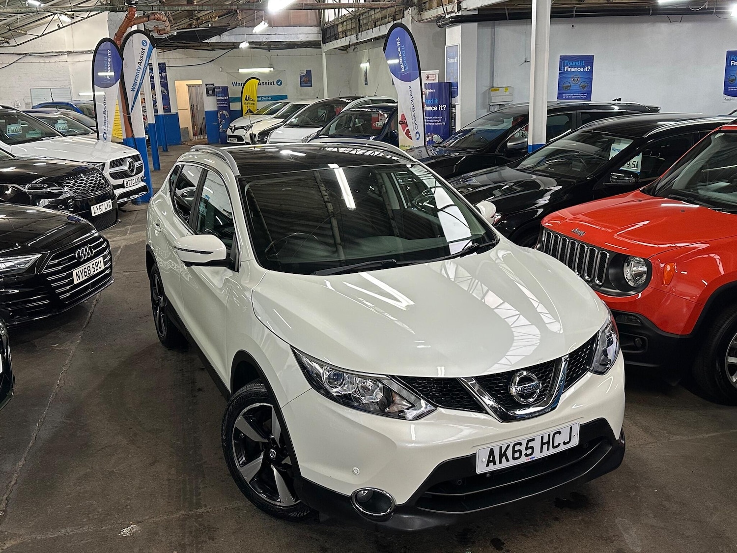 Used Nissan Qashqai 2016 for sale - 76965092: Photo 5