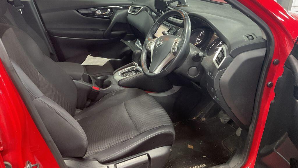 Used Nissan Qashqai 2016 for sale - 77163600: Photo 15