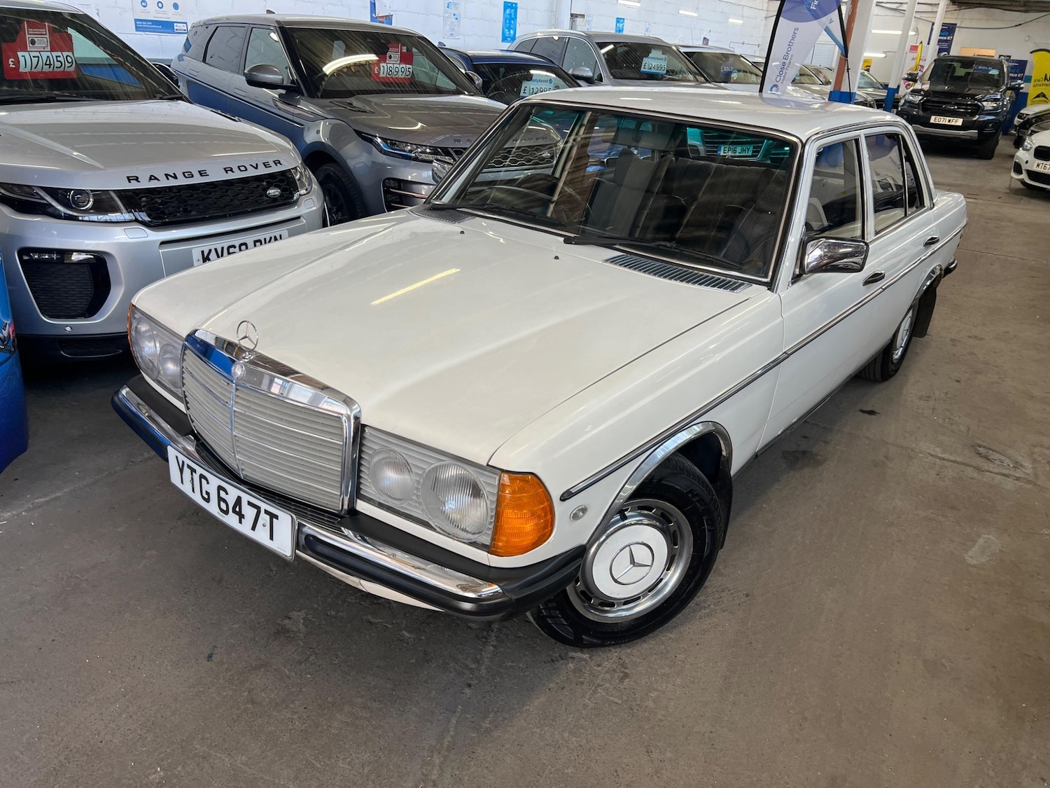 Used Mercedes-Benz 250 1979 for sale - 76361191: Photo 12