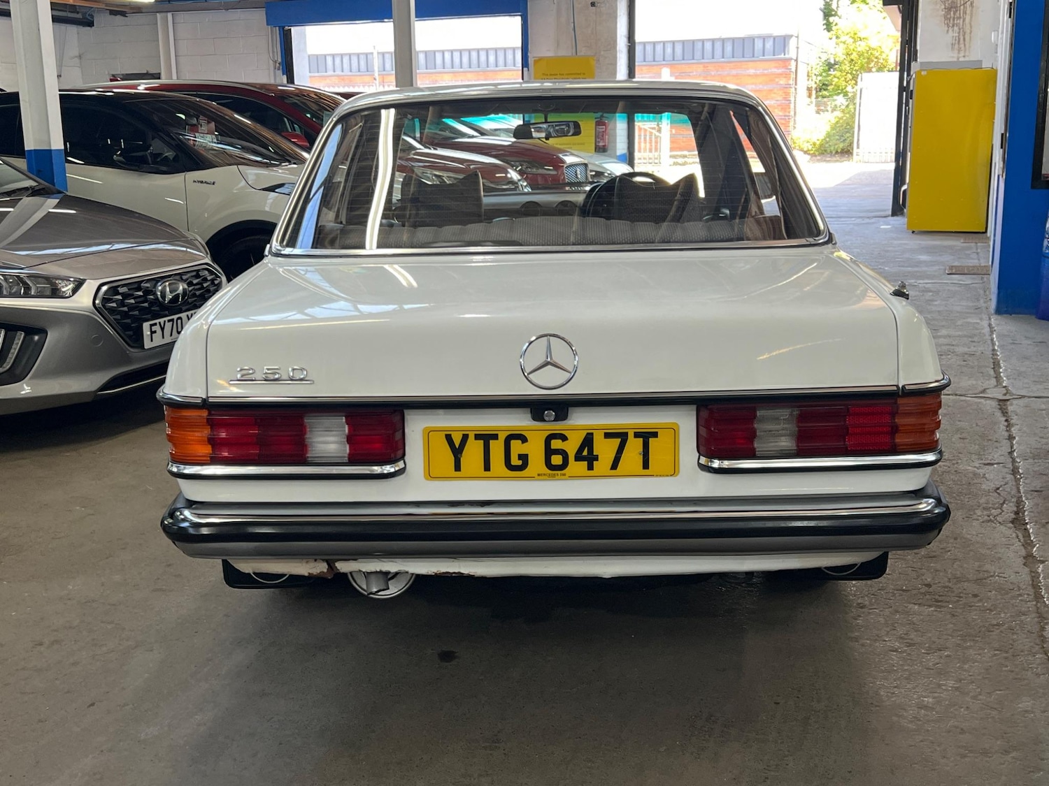 Used Mercedes-Benz 250 1979 for sale - 76361191: Photo 19