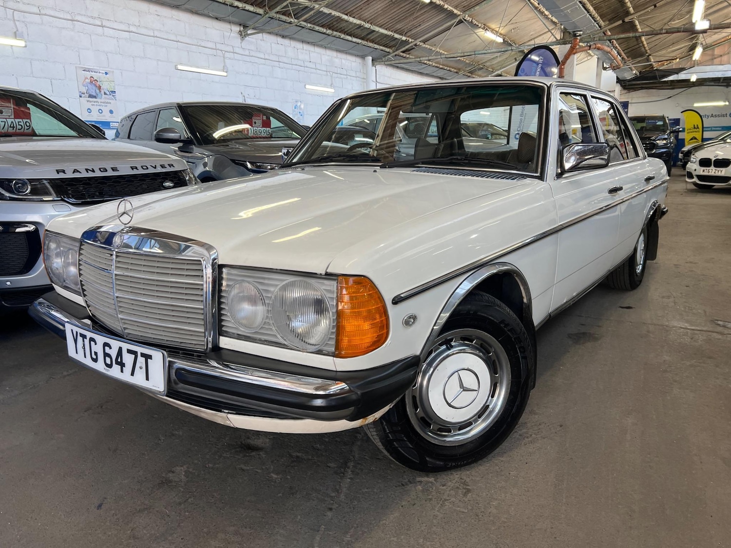 Used Mercedes-Benz 250 1979 for sale - 76361191: Photo 2