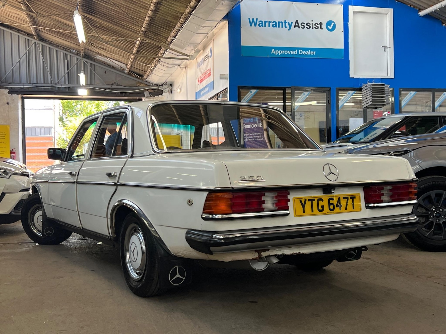 Used Mercedes-Benz 250 1979 for sale - 76361191: Photo 21