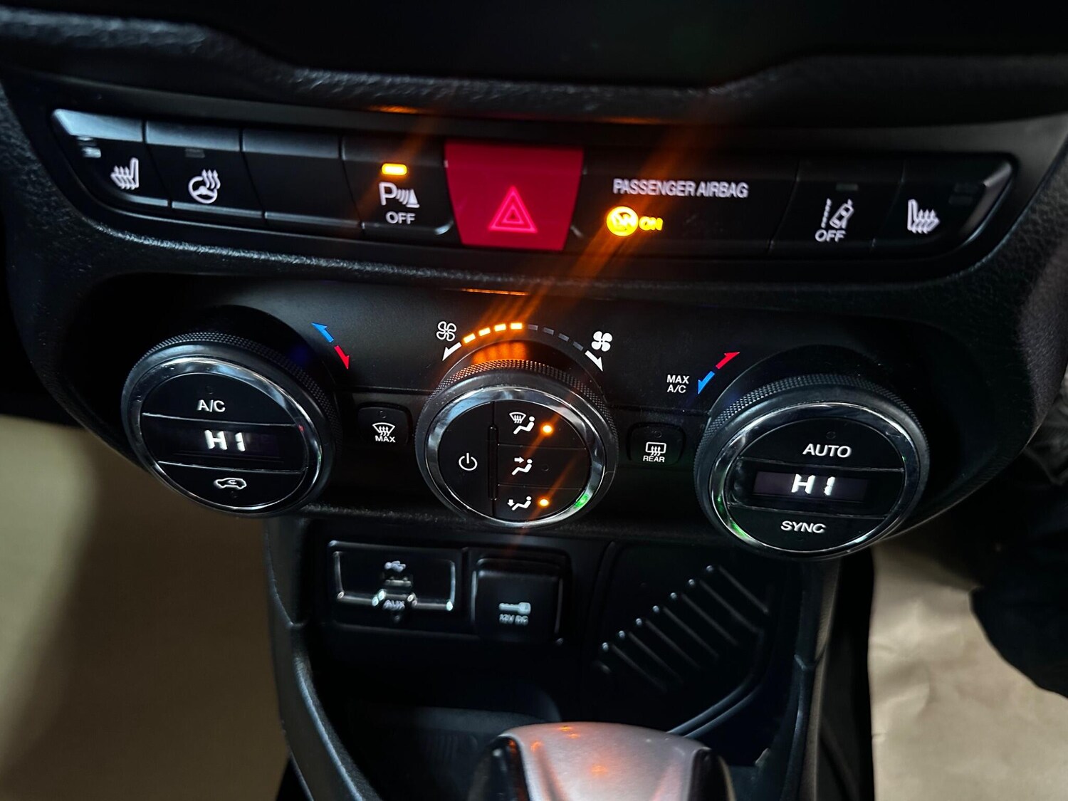 Used Jeep Renegade 2017 for sale - 78157291: Photo 24